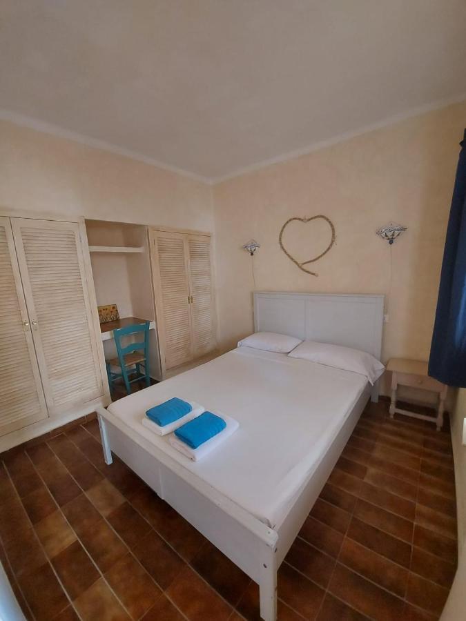 Edificio Rexii Appartement Es Pujols Buitenkant foto